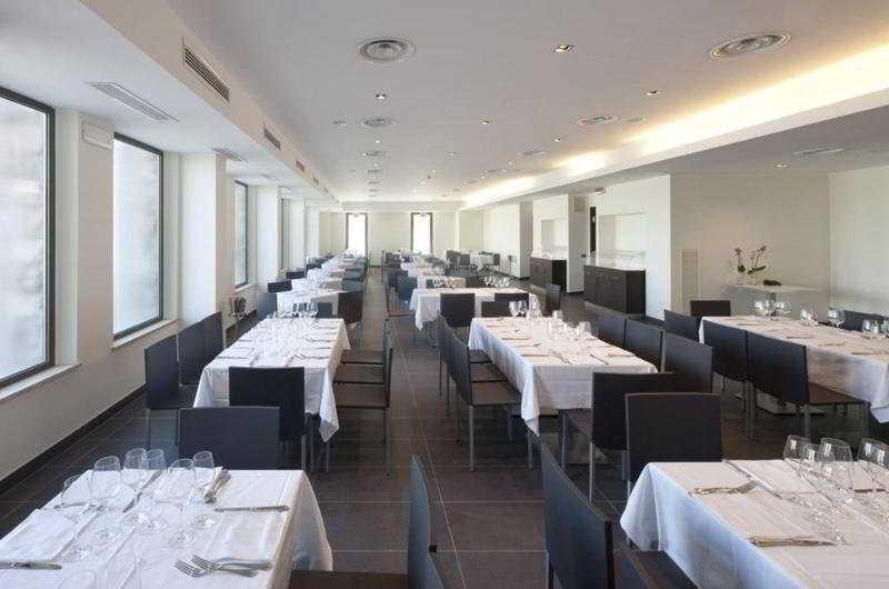 Th Assisi - Hotel Cenacolo Buitenkant foto