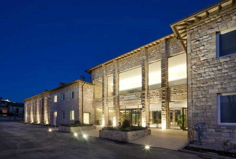 Th Assisi - Hotel Cenacolo Buitenkant foto